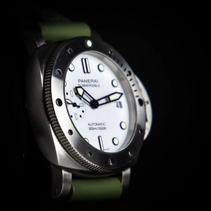 Panerai Submersible White Men's Watch - PAM01223