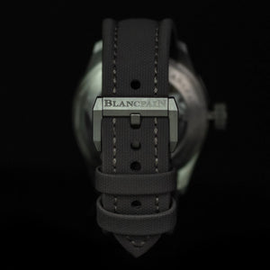 Blancpain Fifty Fathoms Bathyscaphe 5000-1210-G52A Titanium